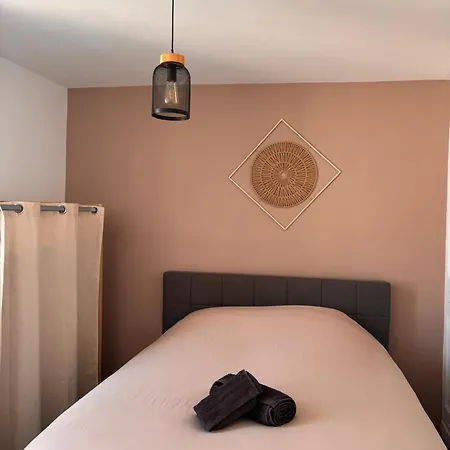 à - Proche Château Et Centre - Clim Mobile Appartement Saumur